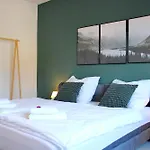 Grosse 6 Personen I Balkon I Zentral I Boxspringbett I Wifi