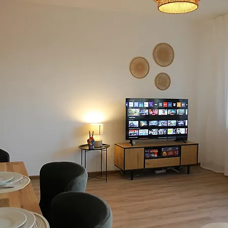 Grosse 6 Personen I Balkon I Zentral I Boxspringbett I Wifi Appartement Hamm (North Rhine-Westphalia)