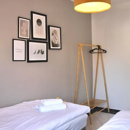 Appartement Grosse 6 Personen I Balkon I Zentral I Boxspringbett I Wifi