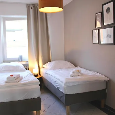 Grosse 6 Personen I Balkon I Zentral I Boxspringbett I Wifi Appartement Hamm (North Rhine-Westphalia)