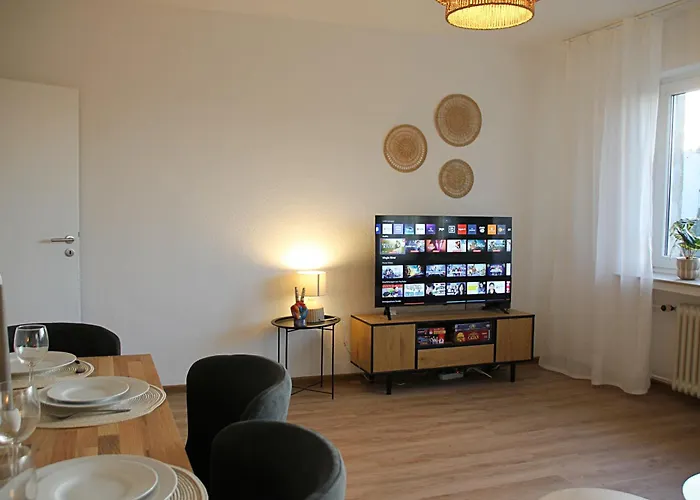 Grosse 6 Personen I Balkon I Zentral I Boxspringbett I Wifi Apartamento Hamm (North Rhine-Westphalia)