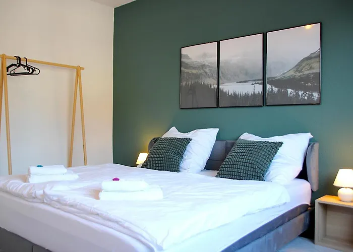 Grosse 6 Personen I Balkon I Zentral I Boxspringbett I Wifi